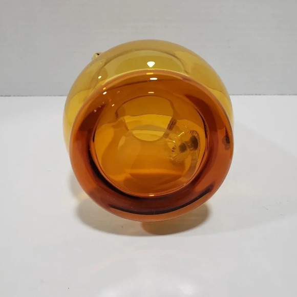 Vintage set if 2 Amber Glass Pitchers. - Picture 8 of 13